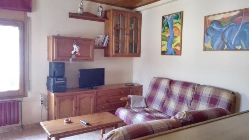 Apartamento Gonzalez Montsec Montrebei Тольва Экстерьер фото